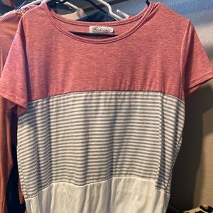 🤗Boutique style comfy tee🤗